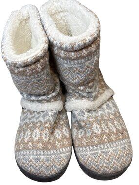 Muk Luks Womens Small 5-6 Faux Fur Lined Knit Slipper Boots With Non-Slip Soles
